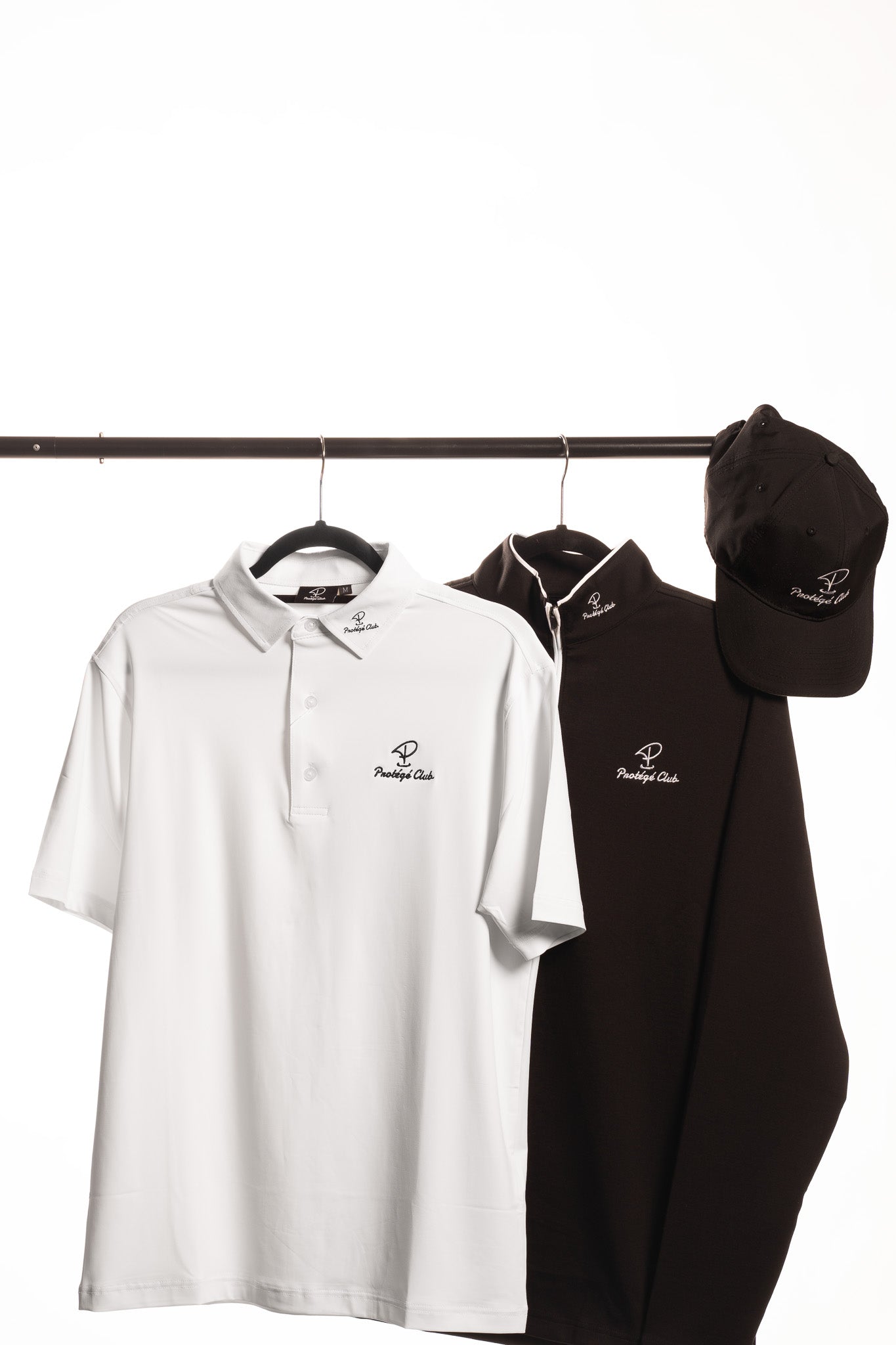 Merit White/Black Pro Collection